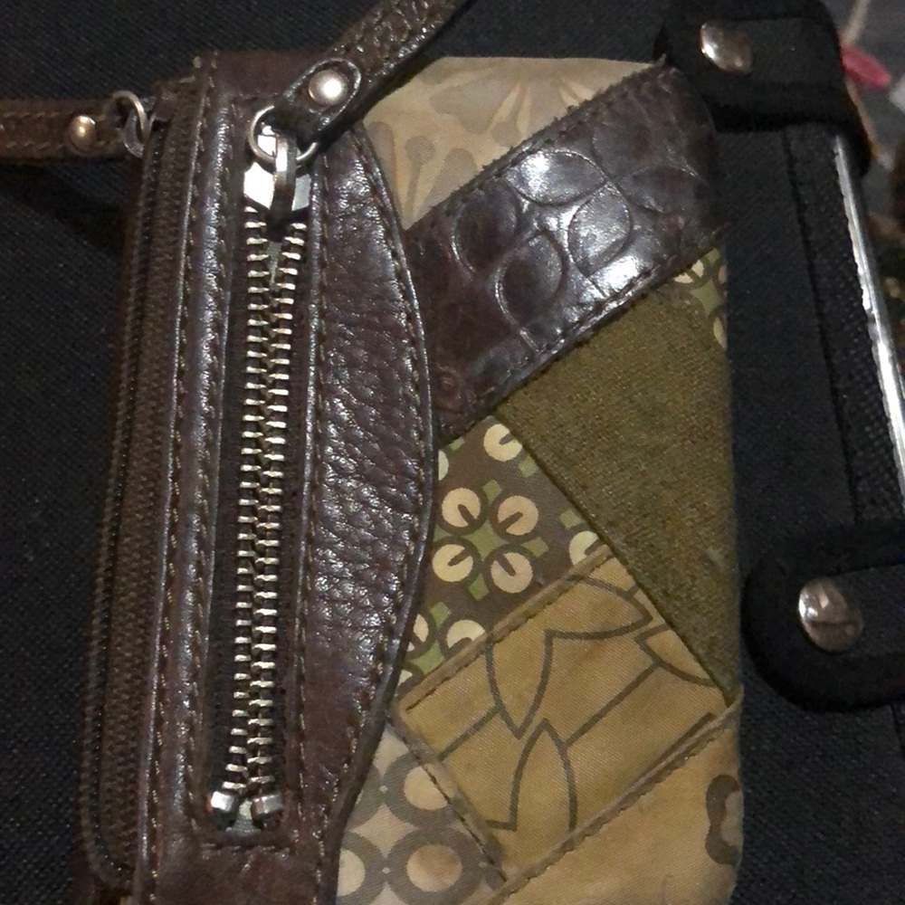 Fossil wallet